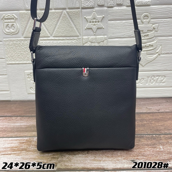 スーパーコピーブランドバッグ正面デザイン